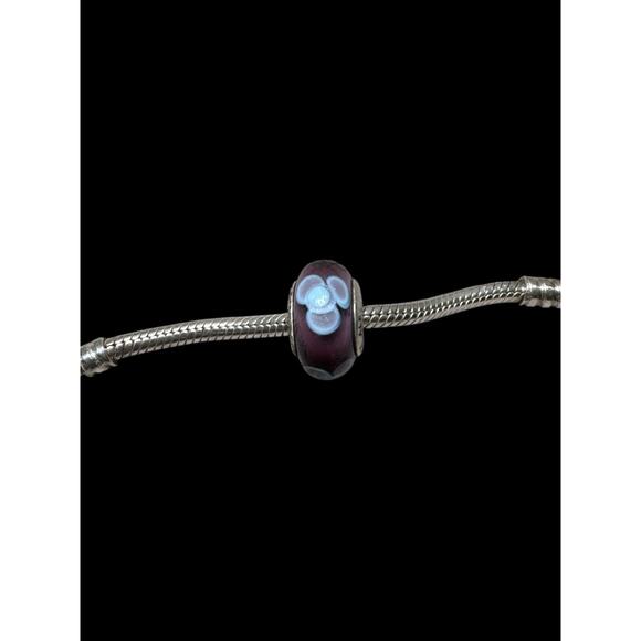 Authentic Pandora purple flower Murano glass bead charm - Picture 1 of 2